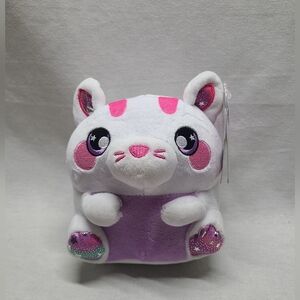Squeezamals Plumps cat Plush toy- New with tags
